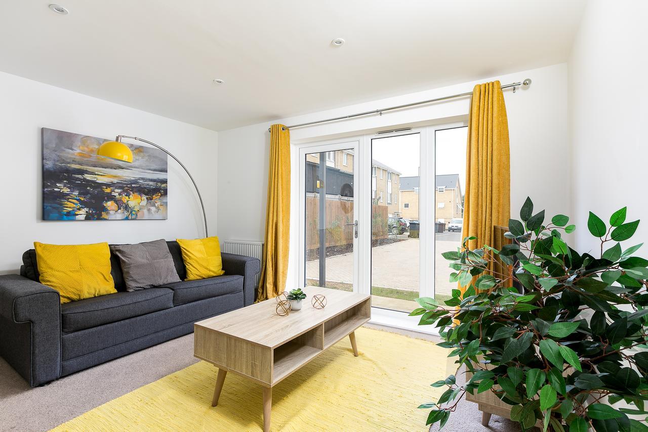 Hertford Serviced Apartments Ware Kültér fotó