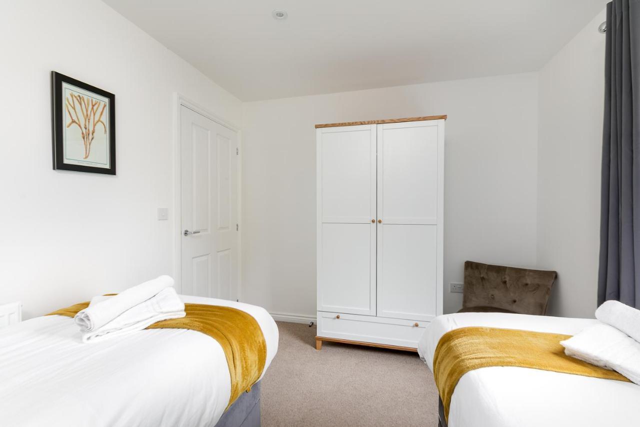 Hertford Serviced Apartments Ware Kültér fotó