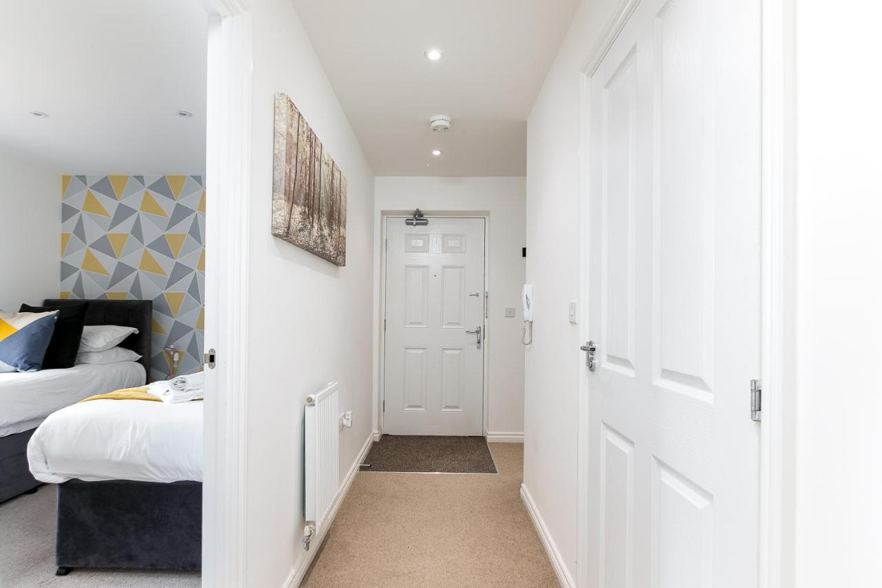 Hertford Serviced Apartments Ware Kültér fotó