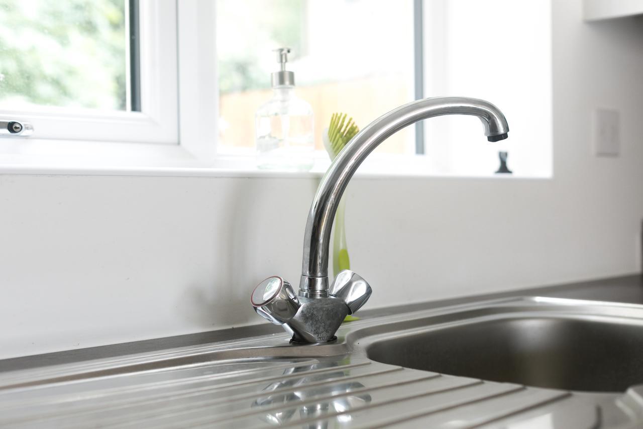 Hertford Serviced Apartments Ware Kültér fotó