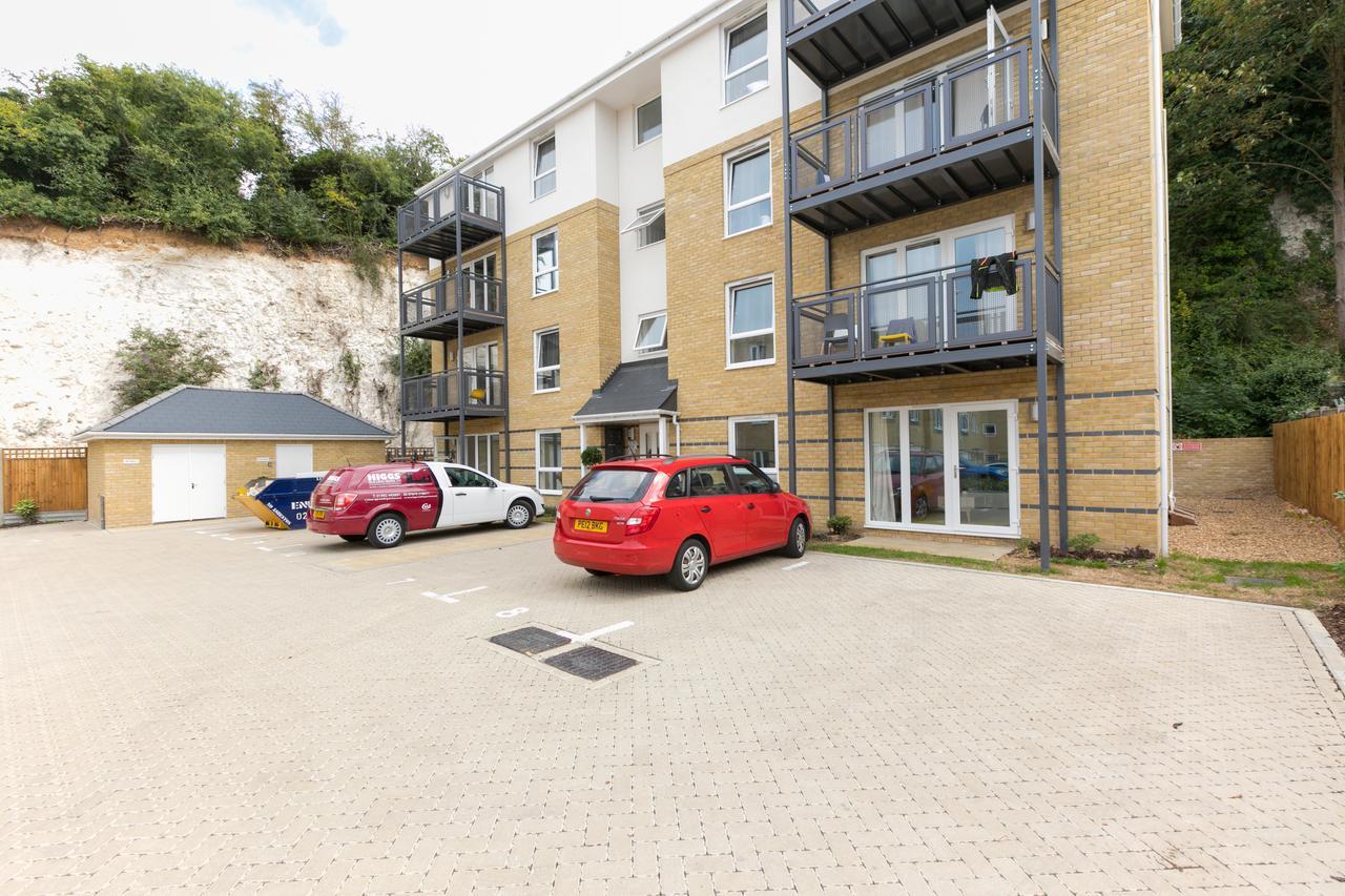 Hertford Serviced Apartments Ware Kültér fotó